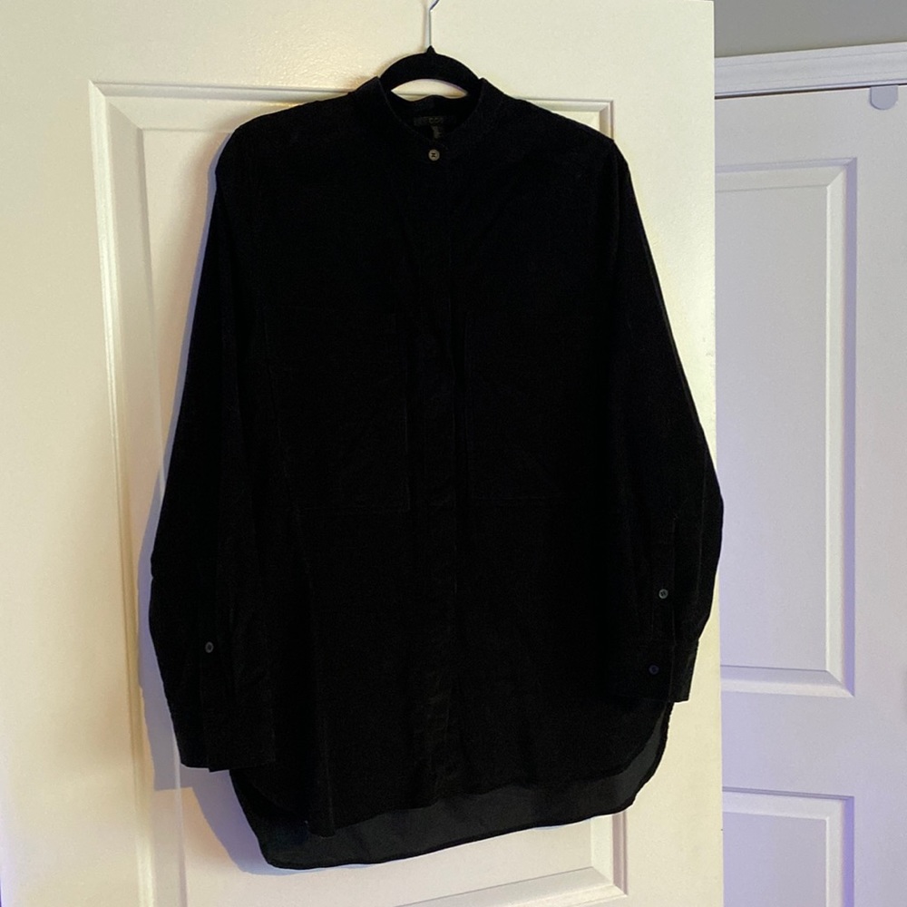 Black corduroy mail collar blouse
